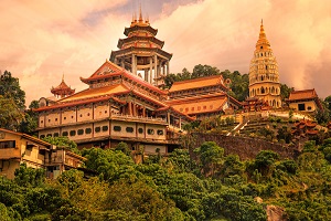 سفر اقساطی به مالزی